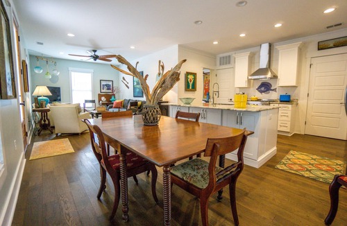 Pigeon Point House | Beaufort Cottage in Pigeon Point Near Downtown Beaufort and Paris Island