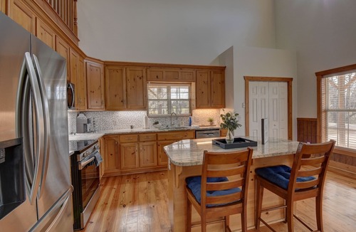 Gainesville House | Beautiful 3/3 Barndominium at Hawks Creek Farm