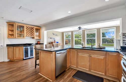 Shore Acres House | Beautiful 4BD/2BA Waterfront Pool Home