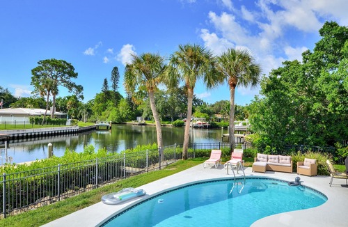 Shore Acres House | Beautiful 4BD/2BA Waterfront Pool Home