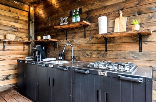 Hayesville Cabin | Beautiful Cabin with Fire Pit in Hayesville, North Carolina