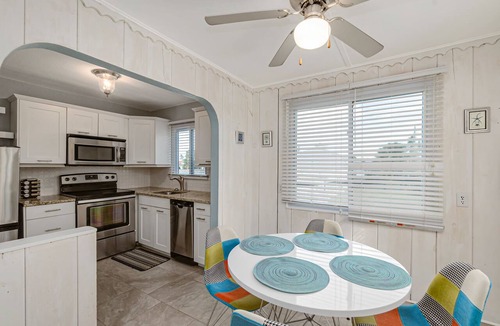 Melbourne Beach Apartment | Beautiful downtown Melbourne Beach renovated apartment one block from the beach!