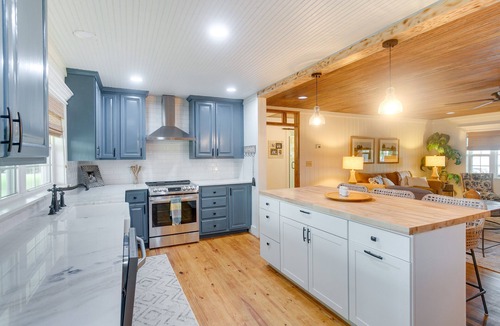 Lenox House | Beautiful Georgia Farmhouse Rental w/Patio