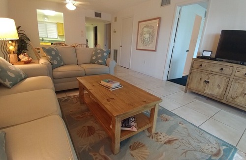 The Meadows Condo | Beautiful golf course view from this condo