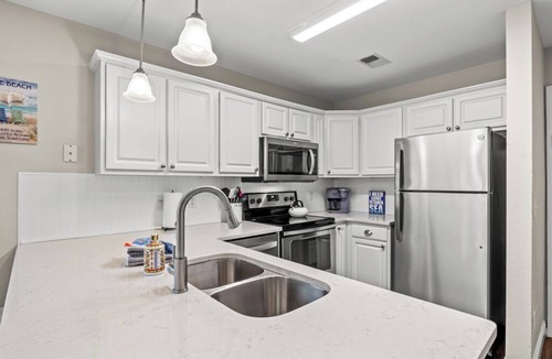 Pawleys Island Condo | Beautiful Golf & Lake Views, Pawleys Island, SC - Professionally Cleaned