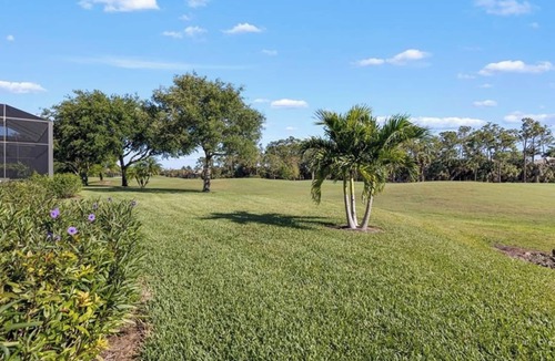 Naples House | Beautiful Home with Pool on Golf Course in Lely