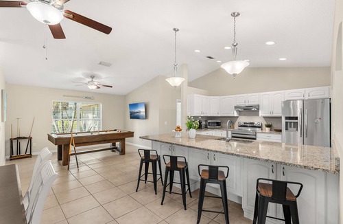 Sebastian Highlands House | Beautiful Inviting Home with a Pool, Outdoor Patio, & Gas Grill! 🌴
