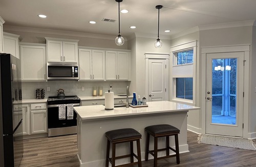 Hilton Head Island House | Beautiful new townhome- fall getaway discounts!