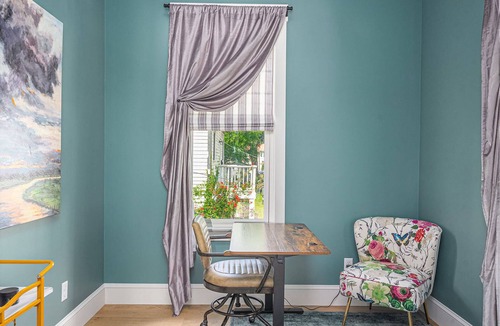 Metropolitan Cottage | Beautiful new designer carriage house built in historic style near Bull Street