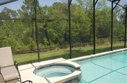 Veranda Palms House | Beautiful Newly Renovated 6 Bed Pool Home