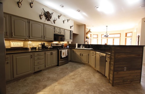 Sapphire House | Beautiful newly renovated home on golf course with Sapphire amenities
