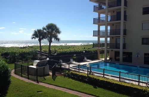 Chandler Park Condo | Beautiful Oceanfront View, 2nd Floor, Wi-Fi