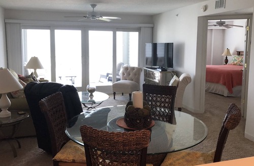Central Beach Condo | Beautiful Oceanfront Condo
