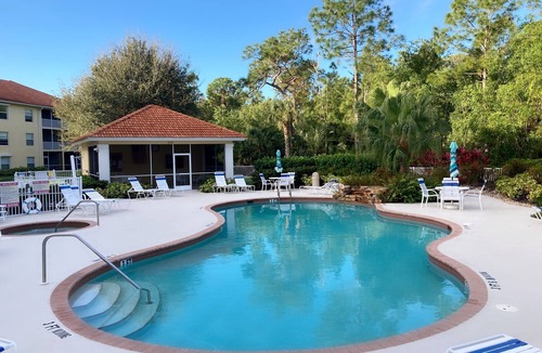 Ole Condo | Beautiful Pool View Condo. Your Florida Escape Awaits!