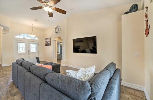 Port Charlotte House | Beautiful Port Charlotte Home, 6 Mi to Beach!