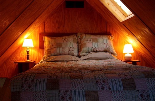 Southmont Cabin | Beautiful Private Cabin Nestled on Premiere Retreat Center, North Carolina