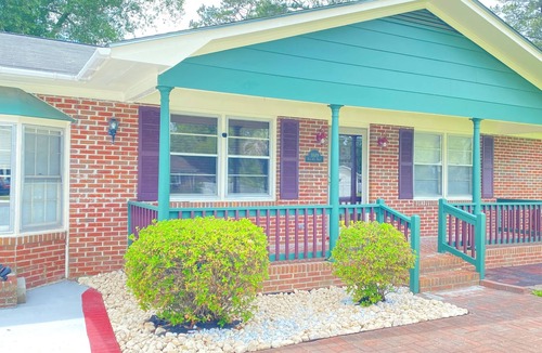 Myrtle Beach House | Beautiful relaxing home close to all Myrtle beach has to offer.