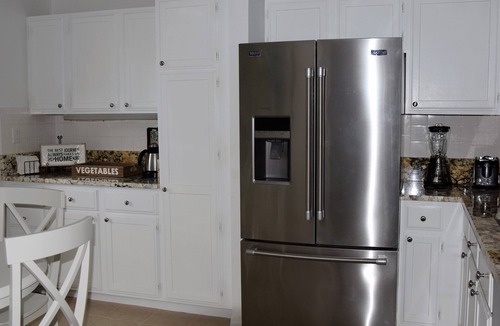 Wabasso Beach House | Beautiful Sea Oaks Cottage - Tennis, Private Beach Access, Marina, Pool, Club