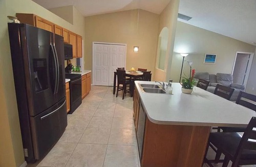Port Saint Lucie House | Beautiful Spacious home with large heated Pool - Summer Fun and Winter Escapes
