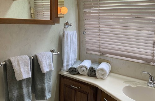 Burton House | Beautiful Vintage Airstream, Beaufort SC-Enjoy the Journey