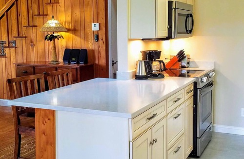 Beaufort House | Beautiful Water Views, Huge Yard, Boat Dock, Private, Quiet, Minutes to Beaufort