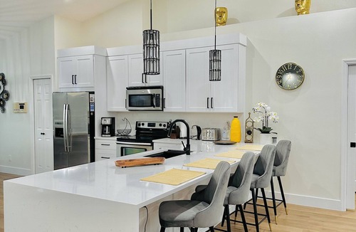 Crown Pointe House | Beautiful welcoming house in Paradise named Naples!