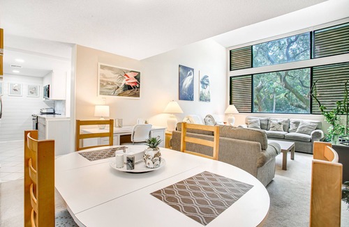 Fernandina Beach Condo | Beautifully updated condo in Amelia Island Plantation with balcony & pool