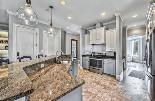 Folly Field House | Best House in the Neighborhood, Free Heated Pool, Elevator, Walk to Beach - 54 Sandcastle