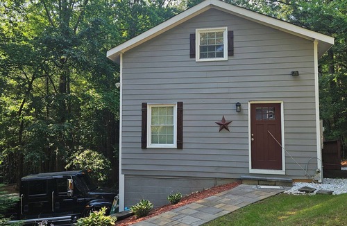 Lawrenceville Cottage | Best Kept Secret, cozy cottage in Gwinnett 25 mins from Atlanta with no traffic