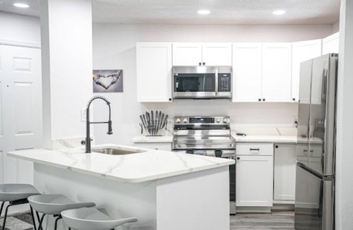 South Semoran Condo | BEST STAY EVER ORLANDO- Private Condo