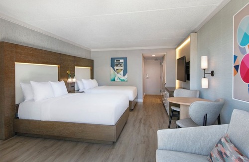 Shipyard Plantation Hotel | Best Value, Quality Stay! 2 Posh Units, Beachfront, Pets are Allowed!