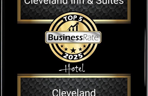 Cleveland Hotel | Best Western Plus Cleveland Inn & Suites