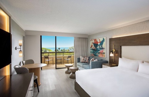 Shipyard Plantation Hotel | Better Choice For Your Vacation! Beachfront, Pets are Allowed, w/Outdoor Pool!