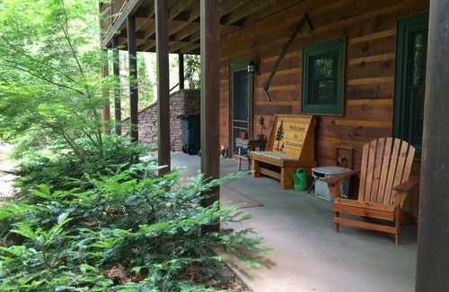 Young Harris Cabin | Big Buck Cabin - availability in September, November and December.