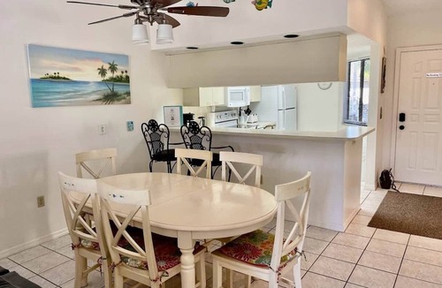 Trailer Estates Apartment | BK Shorewalk, Pools, Tennis, Pickle Ball, near Beaches Anna Maria Island and IMG