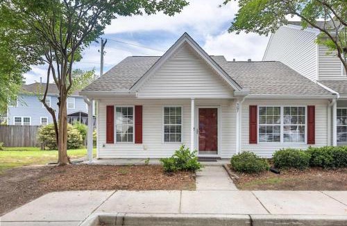 Charleston House | Blue Belle - Across from Pool near Credit One