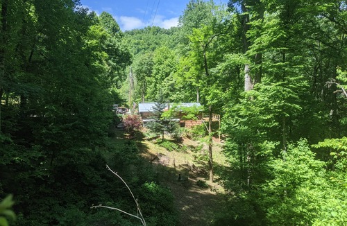 Glenville Cabin | Blue Mountain Cabin minutes away from Lake Glenville public beach