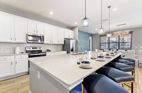 Loughman Villa | Blue Paradise 15BR 11BA, Sleeps 36, Theater/GameRm