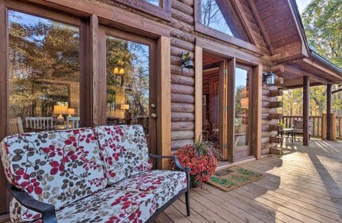 Travelers Rest House | Blue Ridge Mtn Cabin Near Hiking & Biking Trails!