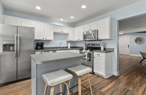 Charleston House | Bluemarsh Escape-Pet Friendly-8 mins to Credit On