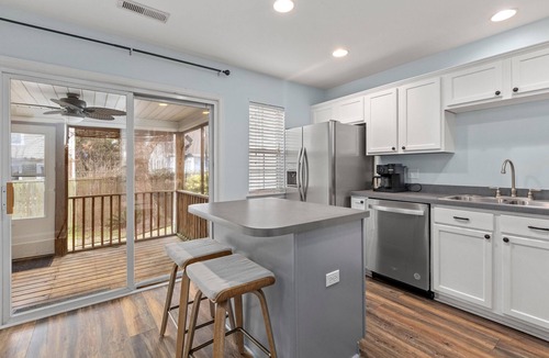 Charleston House | Bluemarsh Escape-Pet Friendly-8 mins to Credit On