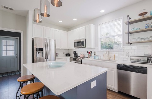 Bluffton House | Bluffton Magnolia House charming 3 bedroom home walk to Old Town Bluffton