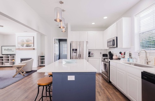 Bluffton House | Bluffton Magnolia House charming 3 bedroom home walk to Old Town Bluffton