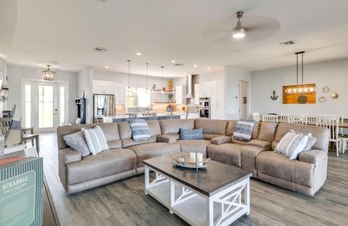 Sylvan Shores House | Boat Dock & Poolside Fun! Twin Houses on Lake Clay
