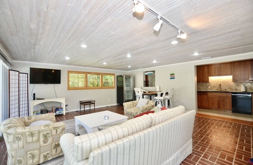 North River Shores House | Boat Park Bungalow with heated Pool