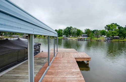 Cross Hill House | Boater’s Retreat on Lake Greenwood! 1 Mi to Marina