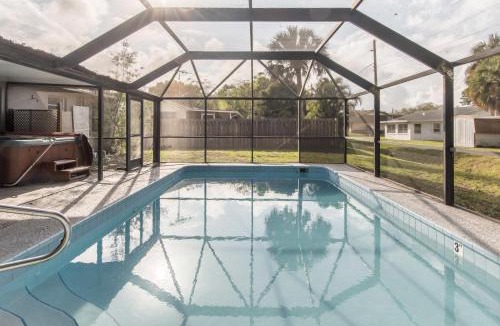 Vero Beach South House | Boho retreat w pool & beach access