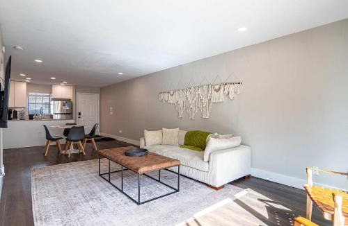 University House | Boho Townhouse near USF