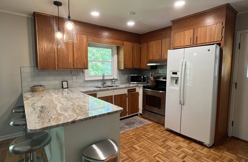 Jacksonville House | Bonnie On Clyde, Whole house in beautiful neighborhood with private garden patio