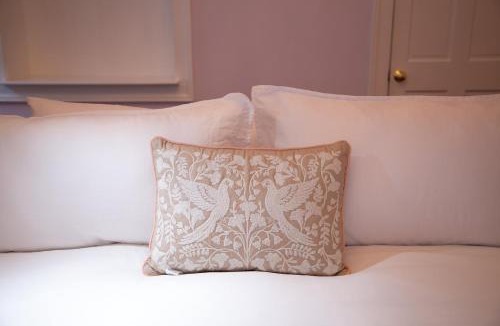 Historic District - North House | Bosch House Rosé - Lila Suite